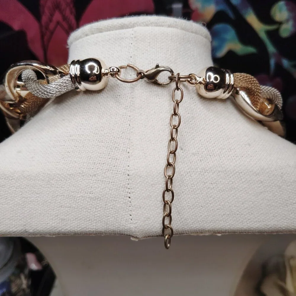 Thalia Sodi Style Chunky Chain Necklace • Tri‑Tone Mesh Links • 17” + Extender - Picture 2 of 4